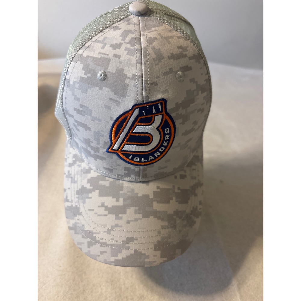 BWM Global Bridgeport Islanders Digital Camo Trucker Hat Grey‎ Snapback Cap